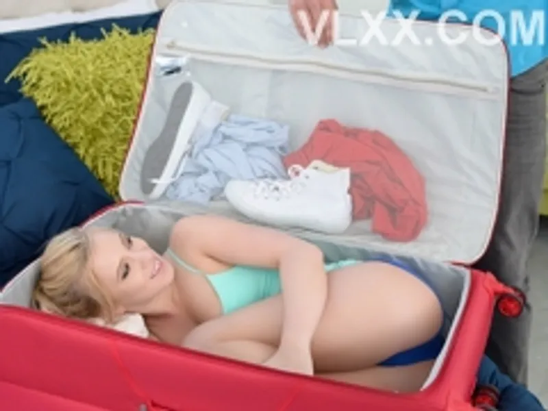 Món quà bất ngờ, địt gái tây sướng lắm...