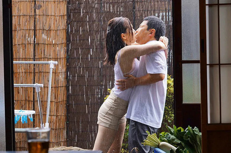 Gã chồng đang điều trị ysl, vợ yêu tìm đến em chồng để được thỏa mãn